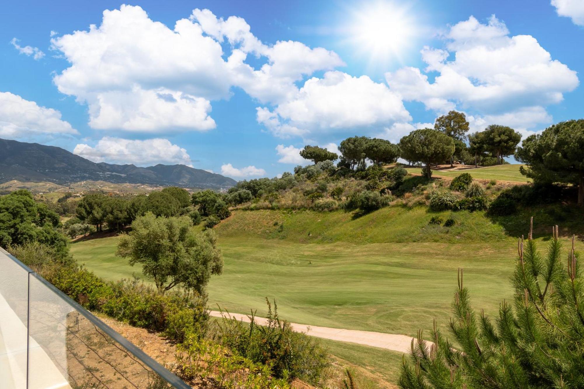 La Cala Golf Resort 3 Bed Apt - Sleek Corner Plot La Cala De Mijas Kültér fotó